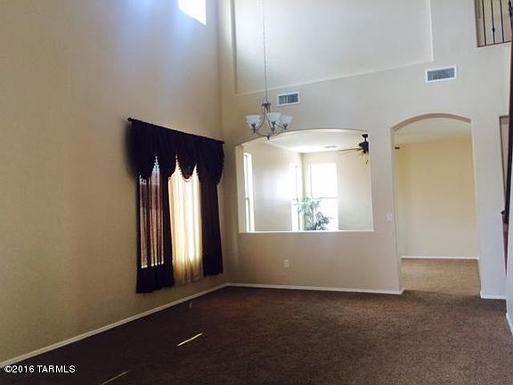 3rd image of 543 W Camino Tunera