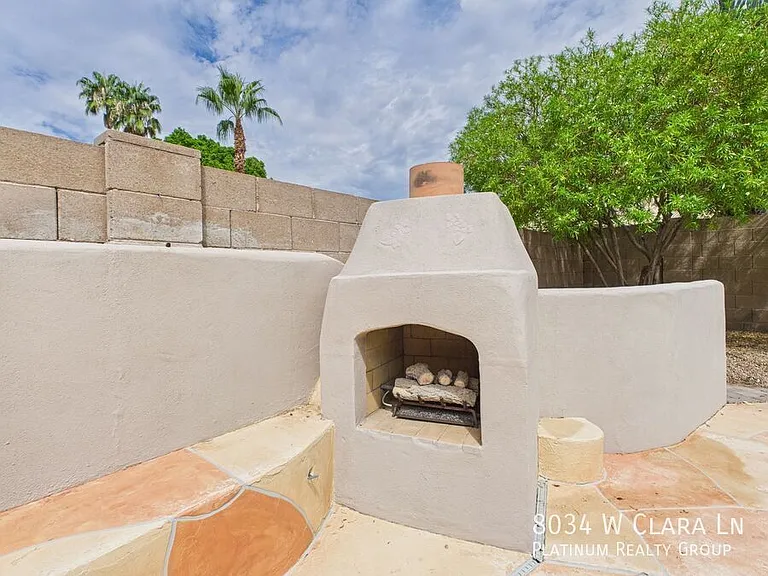 8034 W Clara Ln — Photo 26