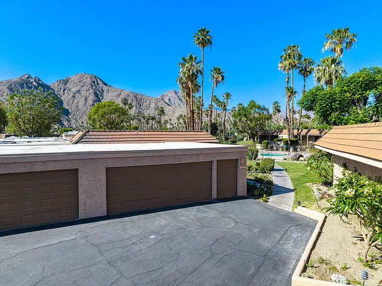 76915 Roadrunner Dr — Photo 7