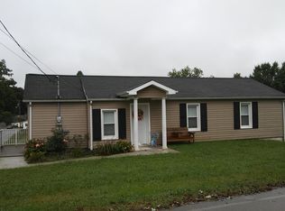 545 Cherokee Ave, Clinton, TN 37716