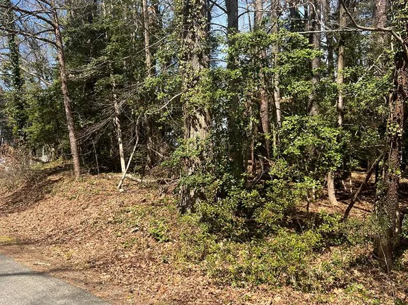 0 Eubank Dr, Kilmarnock, VA 22482