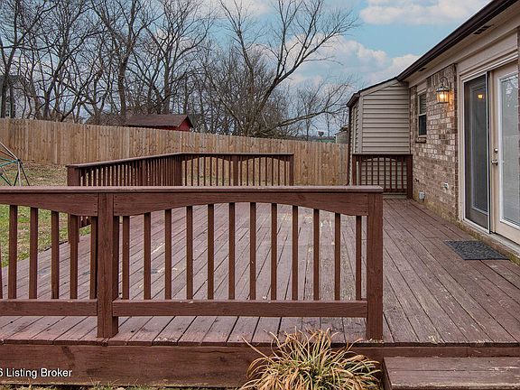 2nd image of 10905 Conti Ln