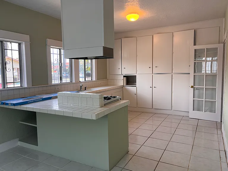 6601 Miramonte Blvd — Photo 21