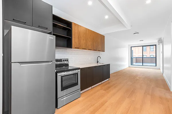 Rented by Friedman Mayer, LREB | media 2