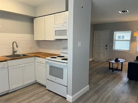 3rd image of 840 NE 17th Ave #1A