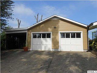 3rd image of 3 Windsor Dr