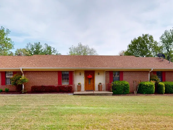 856 Pennell Ln, Dyersburg, TN 38024