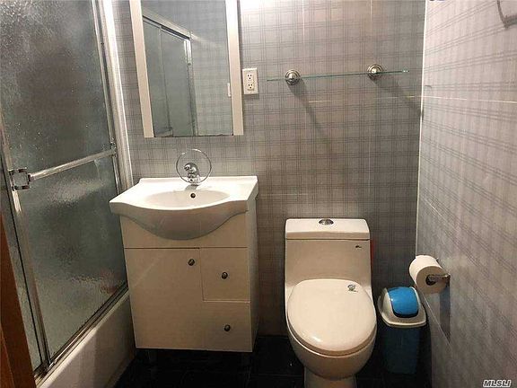 5th image of 71-77 159th St #5B