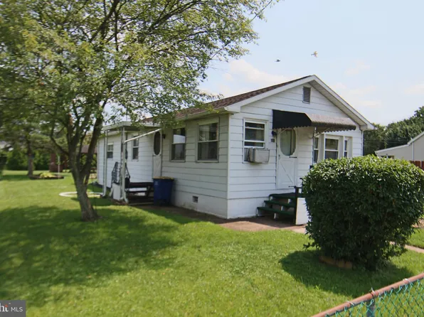 108 Hutton Rd, New Cumberland, PA 17070
