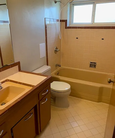 721 Nob Hill Ave N — Photo 11