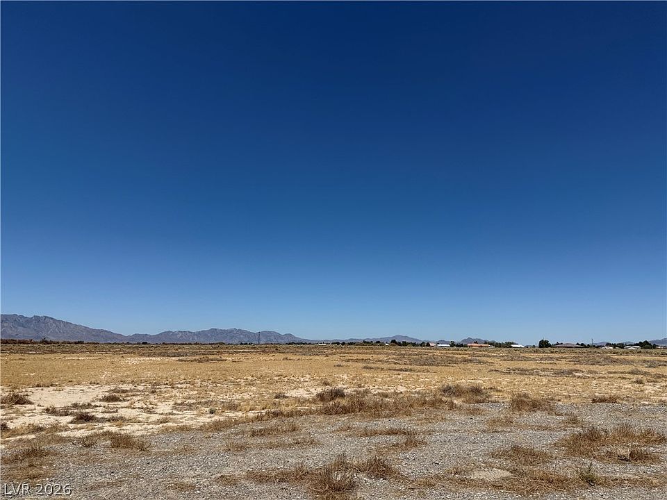 2nd image of 4140 Pico Pl