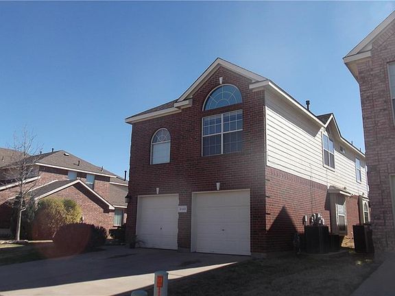 2nd image of 4441 Double Oak Ln