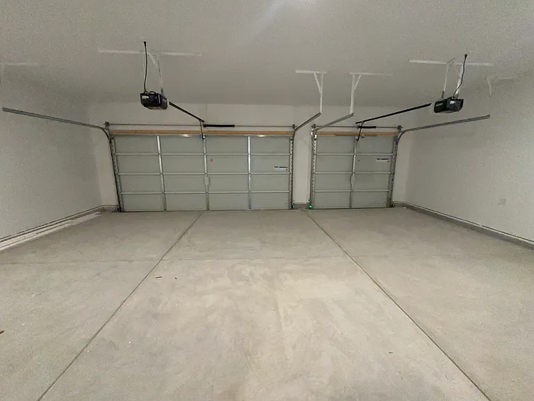 10811 Upland Dr — Photo 32