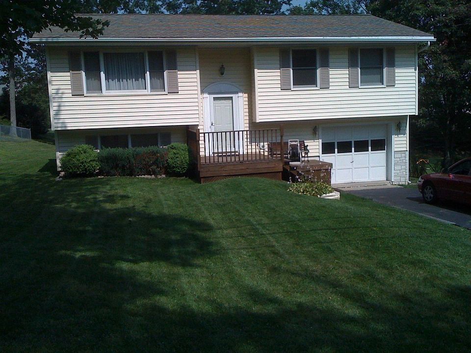 1st image of 168 Hilton Dr