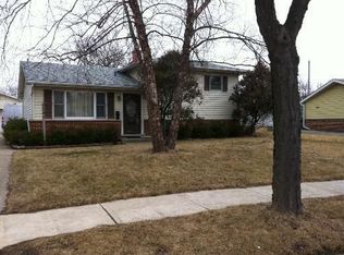 151 W Memory Ln, Addison, IL 60101