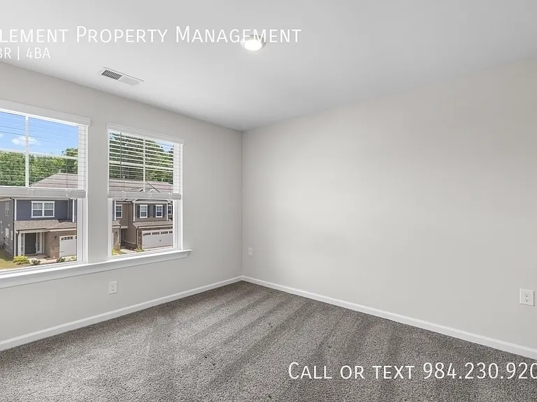 2466 Hutch Ln #1 — Photo 31