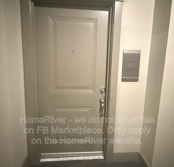 2907 Bleeker St #203 — Photo 3