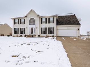 2297 Handforth St, Uniontown, OH 44685