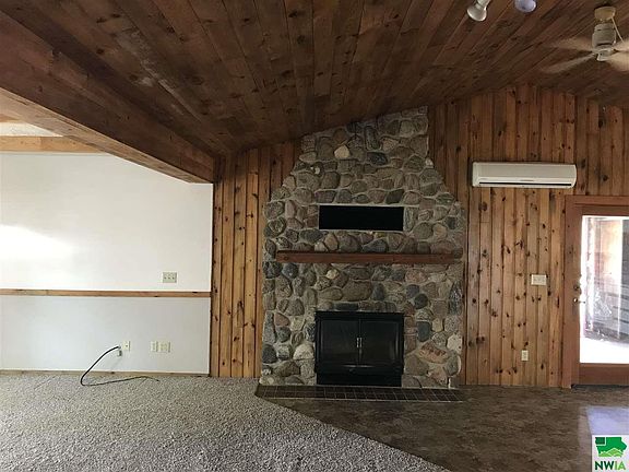 3rd image of 32219 Ponderosa Dr