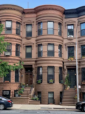 Sold by Compass | media 48