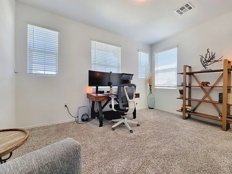 1111 Winnie Dr — Photo 22