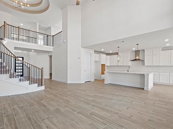 2nd image of 604 Lightstone Dr