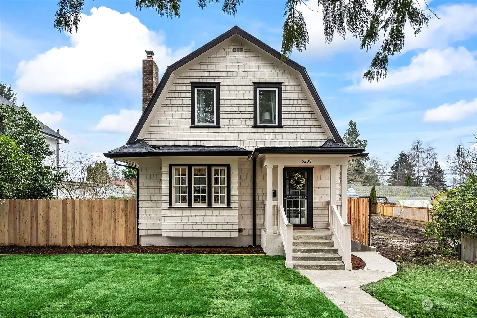 5209 N 42nd Street photo 1
