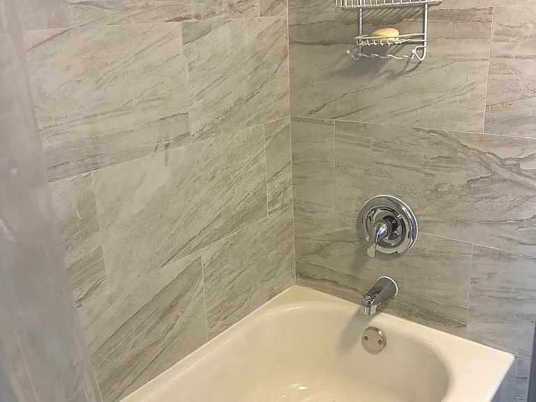 508 New York Ave #1 — Photo 3