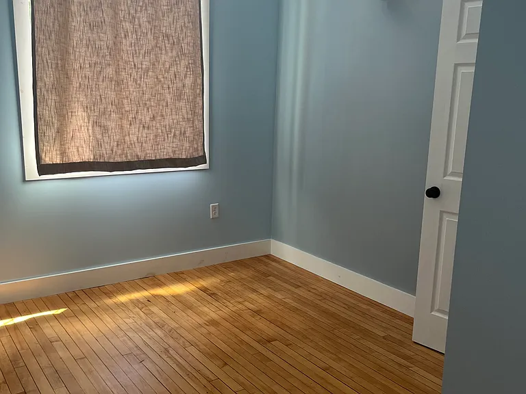 21 Jefferson St — Photo 8
