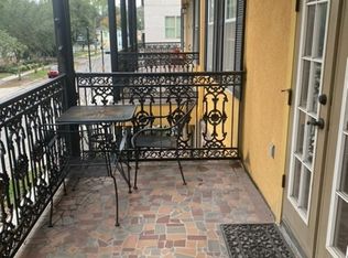 325 NW 14th St APT 203, Gainesville, FL 32603