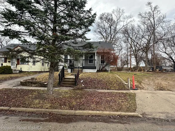 613 Markle Ave, Pontiac, MI 48340