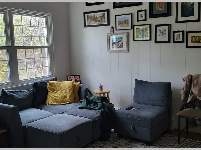 128 Richmond Ave #2 — Photo 1