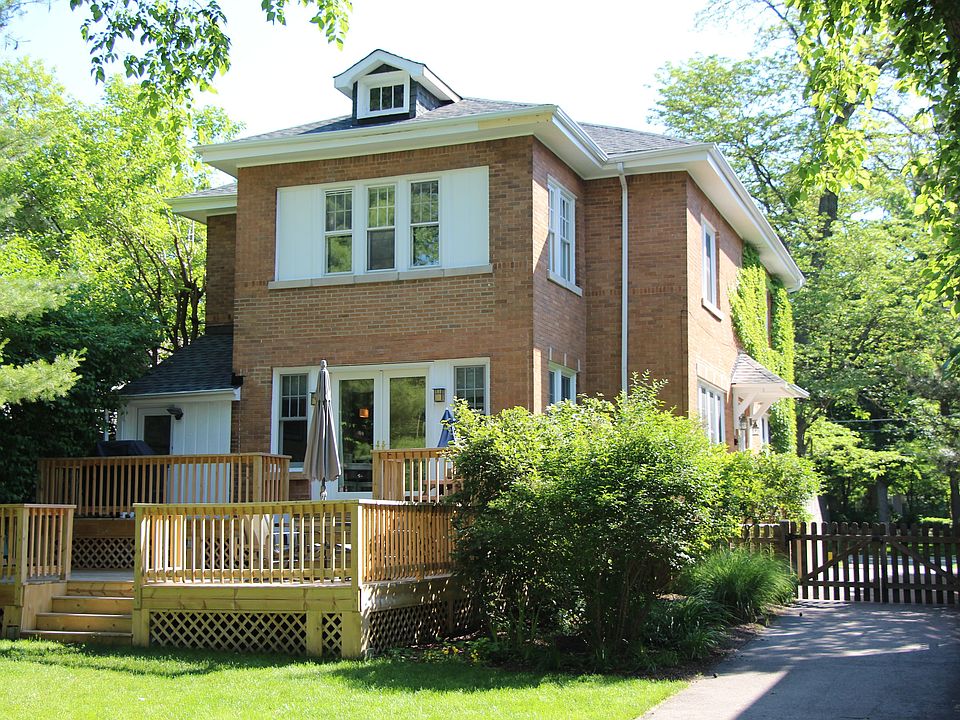 2nd image of 1342 Linden Ave