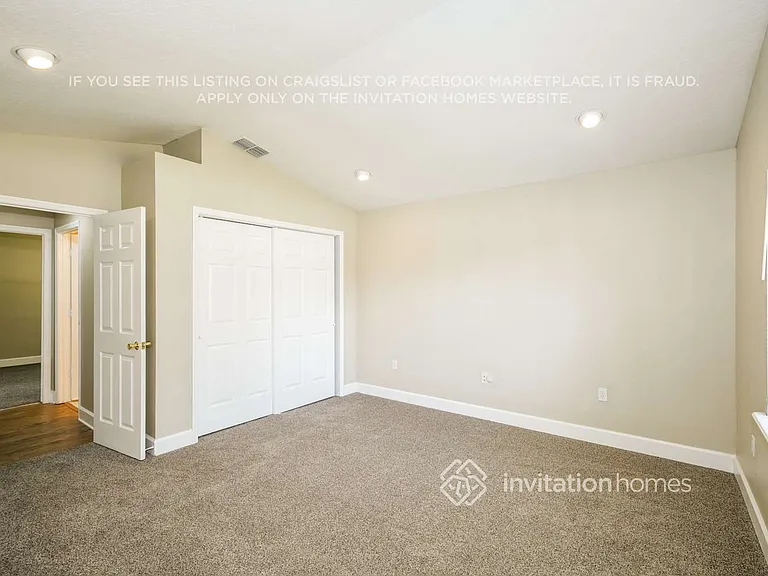 3236 Forestbrook Dr N — Photo 13