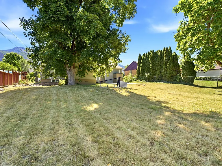 3729 Jackson Ave — Photo 29
