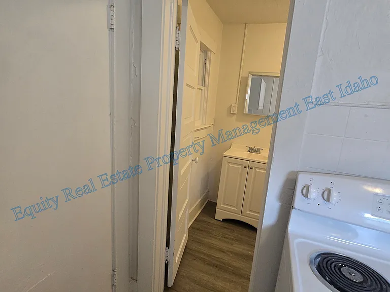 815 E Clark St #5 — Photo 26
