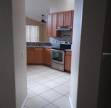 5th image of 13702 Hawkeye Dr #3