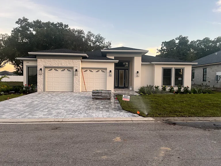 3035 Pollard Pointe Dr — Photo 1