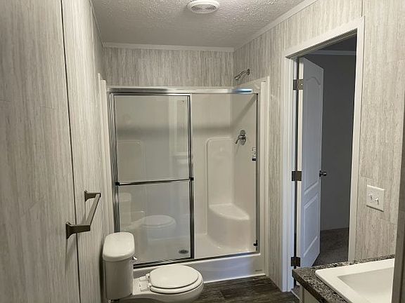 4th image of 1 Victory Ave #48
