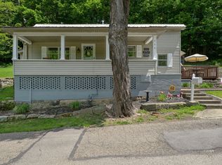 113 Peacock Ave, Pomeroy, OH 45769