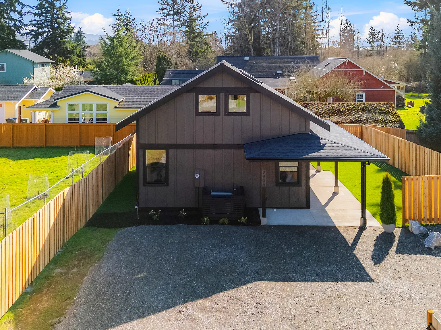 3 bed, 1200 sqft, $3,200 — Photo 1
