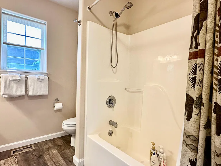 12 River Falls Dr — Photo 26