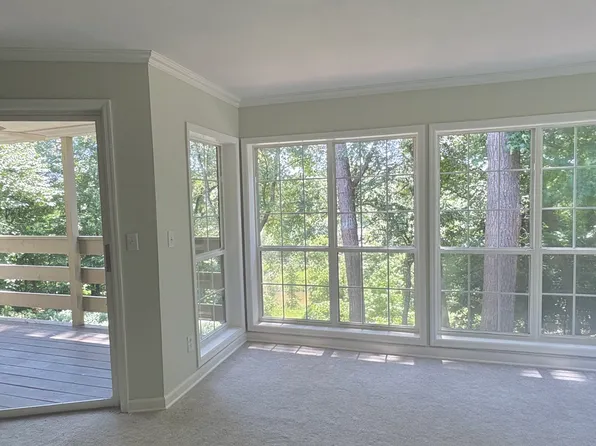 1308 Riverview Dr SE, Marietta, GA 30067