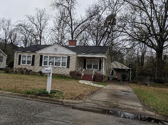 2nd image of 205 Anniston Dr