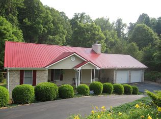112 Hill Dr, Abingdon, VA 24210