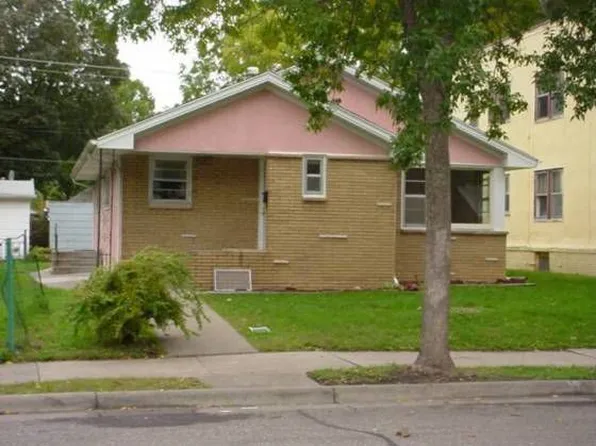 3723 Penn Ave N, Minneapolis, MN 55412
