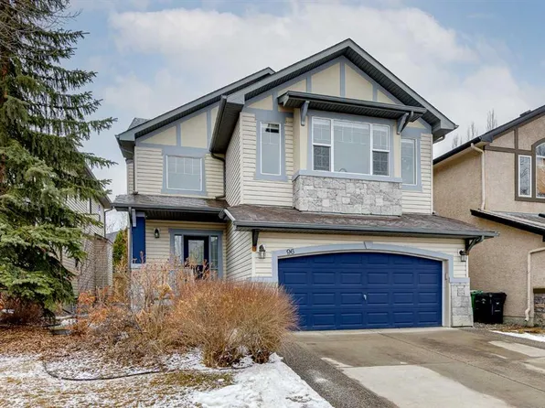 96 E Chapala Sq SE, Calgary, AB T2X 3T5