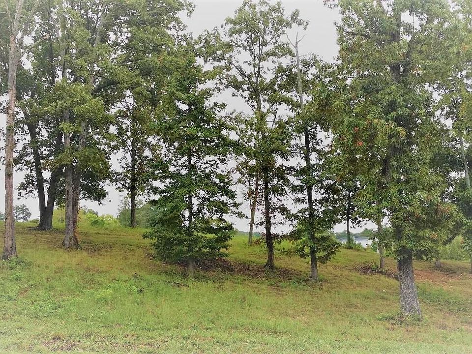 2nd image of 711 Gallery Ct Lot 305