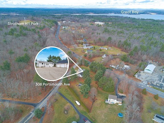 Close proximity to Great Bay and direct access top Stratham Hill Park