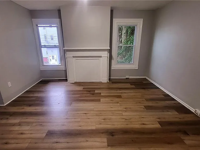 60 Noxon St #B2 — Photo 3